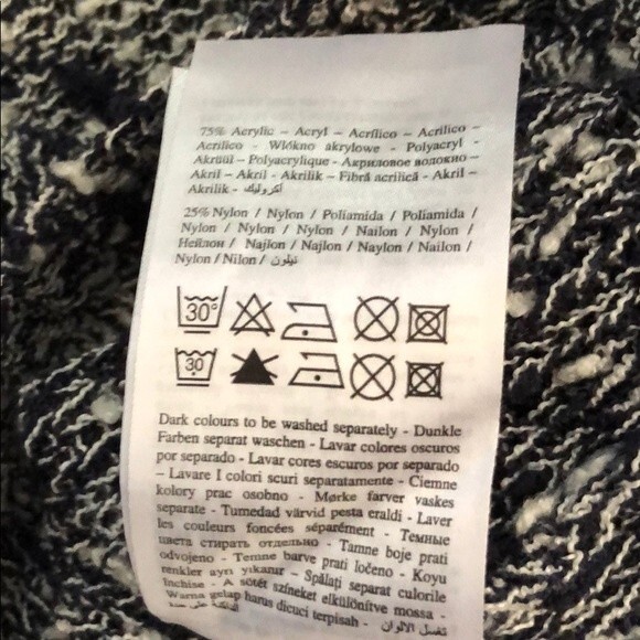 Navy/White Open Weave Sweater by Vero Mode XS - Picture 4 of 7